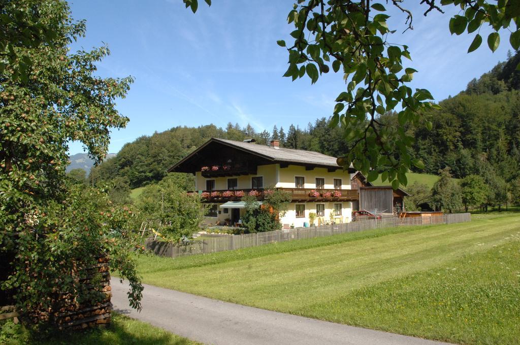 Hinterkellaubauer Bed & Breakfast Kuchl Exterior photo