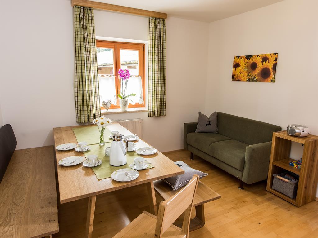 Hinterkellaubauer Bed & Breakfast Kuchl Exterior photo